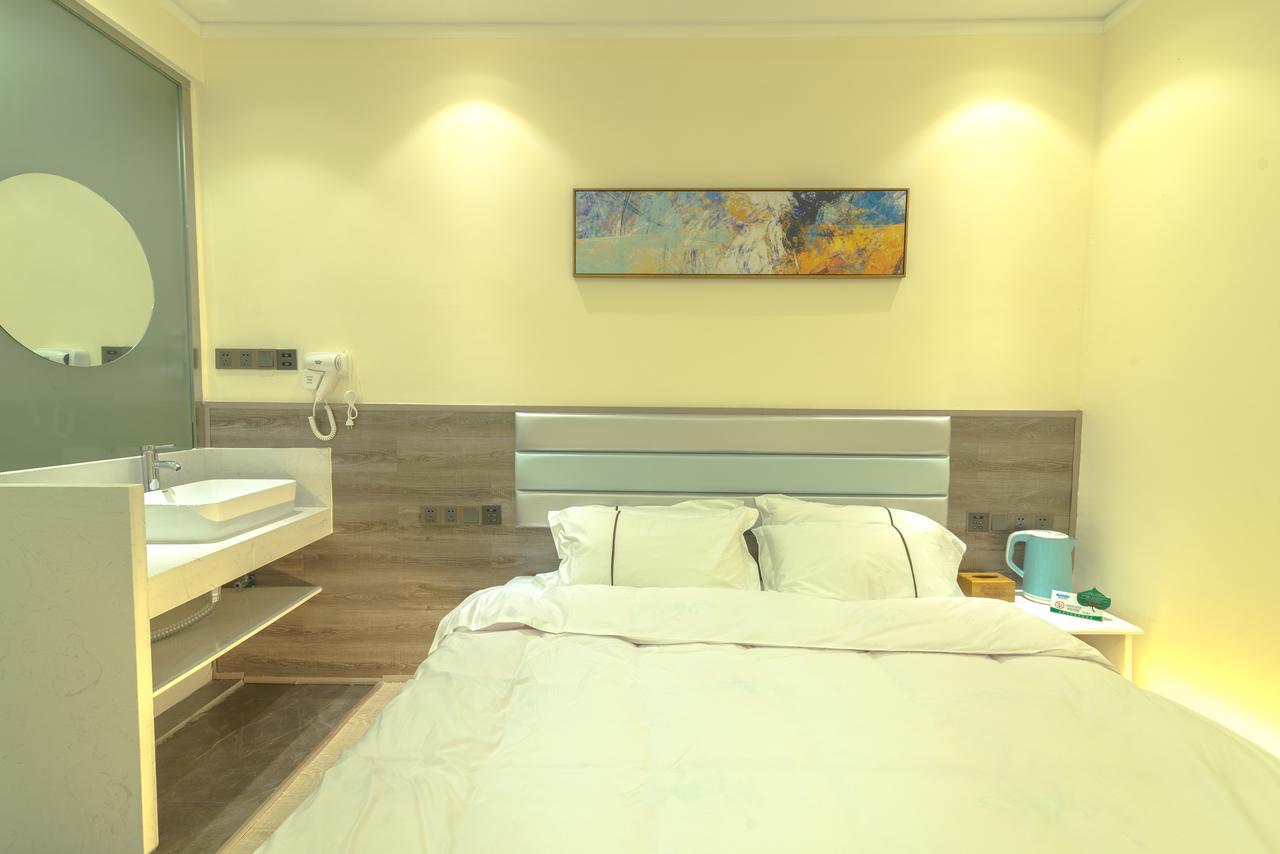 Wonder Youth Hostel Nanning Exterior photo